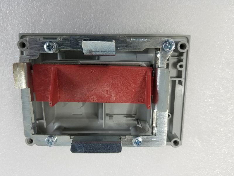 Diebold COVER FRONT COVER PN: 49-256458, 49256458