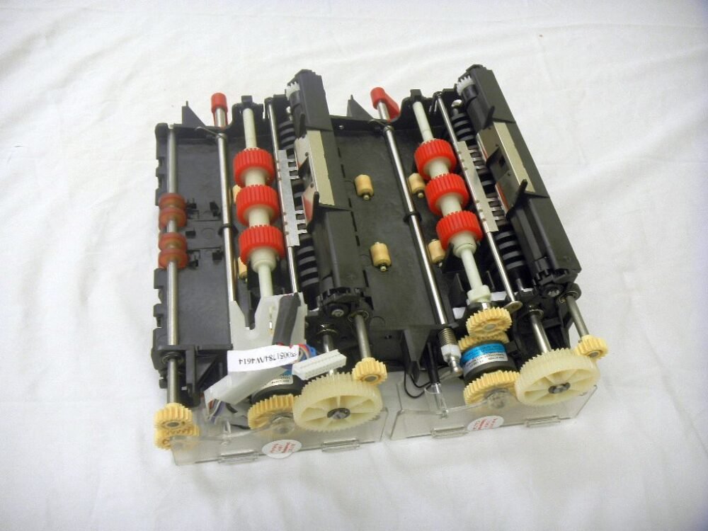 2570-3 Wincor Nixdorf Double extractor unit CMD-V4 PN: 01750109615, 1750109615