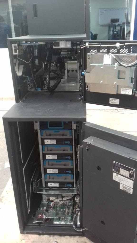 2682-2 Diebold Nixdorf CS 5550 TTW COMPLETE ATM