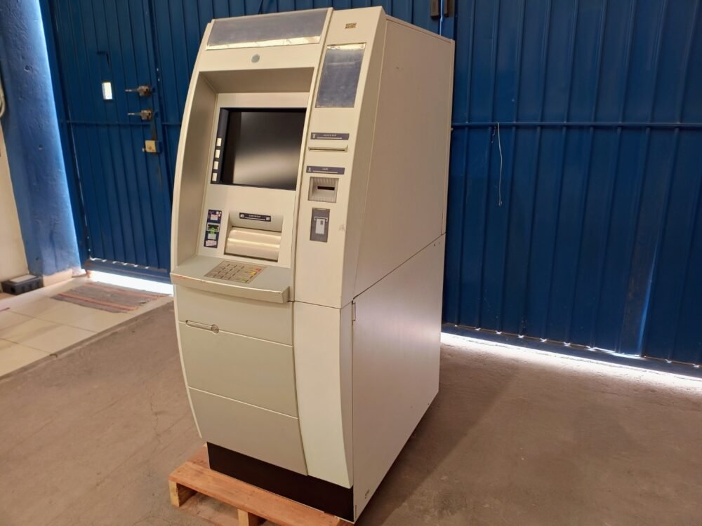 3594-4 Wincor Nixdorf, CINEO, C4060 FL, ATM Completo