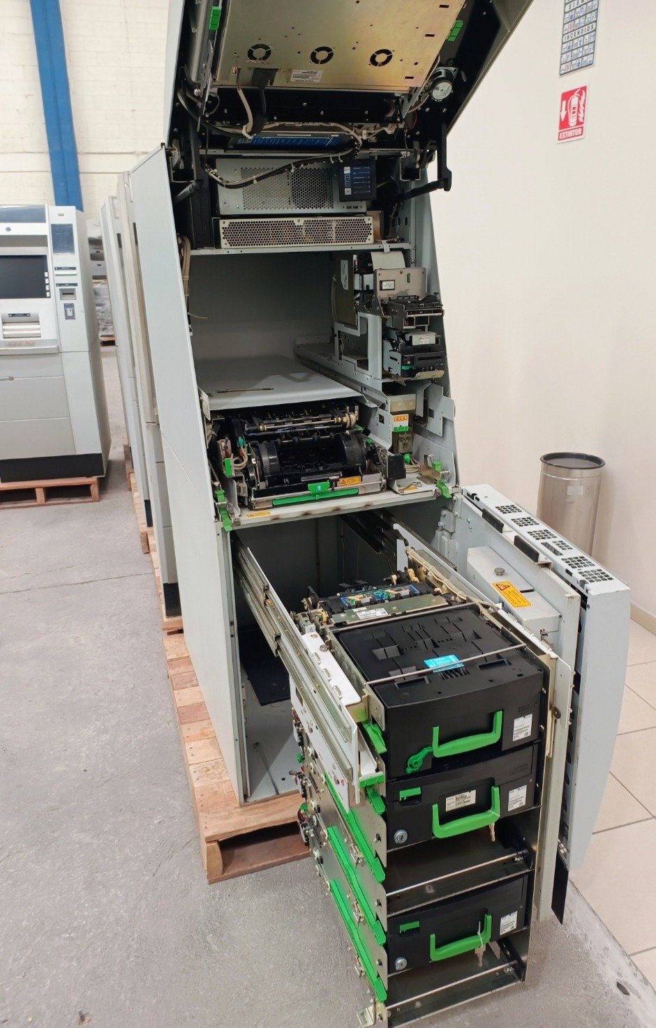 3594-5 Wincor Nixdorf, CINEO, C4060 FL, ATM Completo