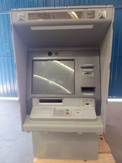 Nautilus Hyosung Maquina Completa Monimax 7800T-C1