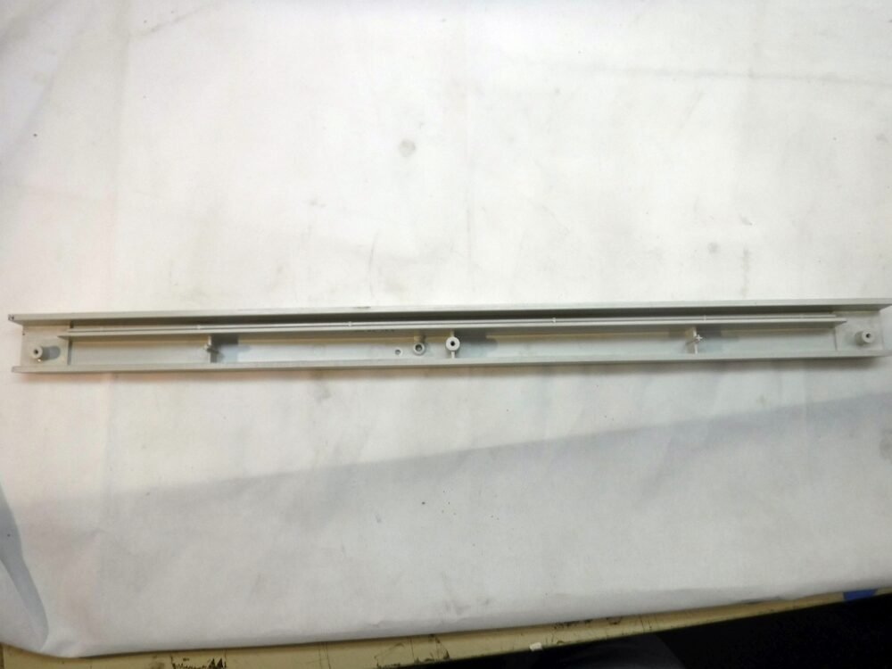 3783-1 Diebold FASCIA FRAME PN: 49-200908A, 49200908A