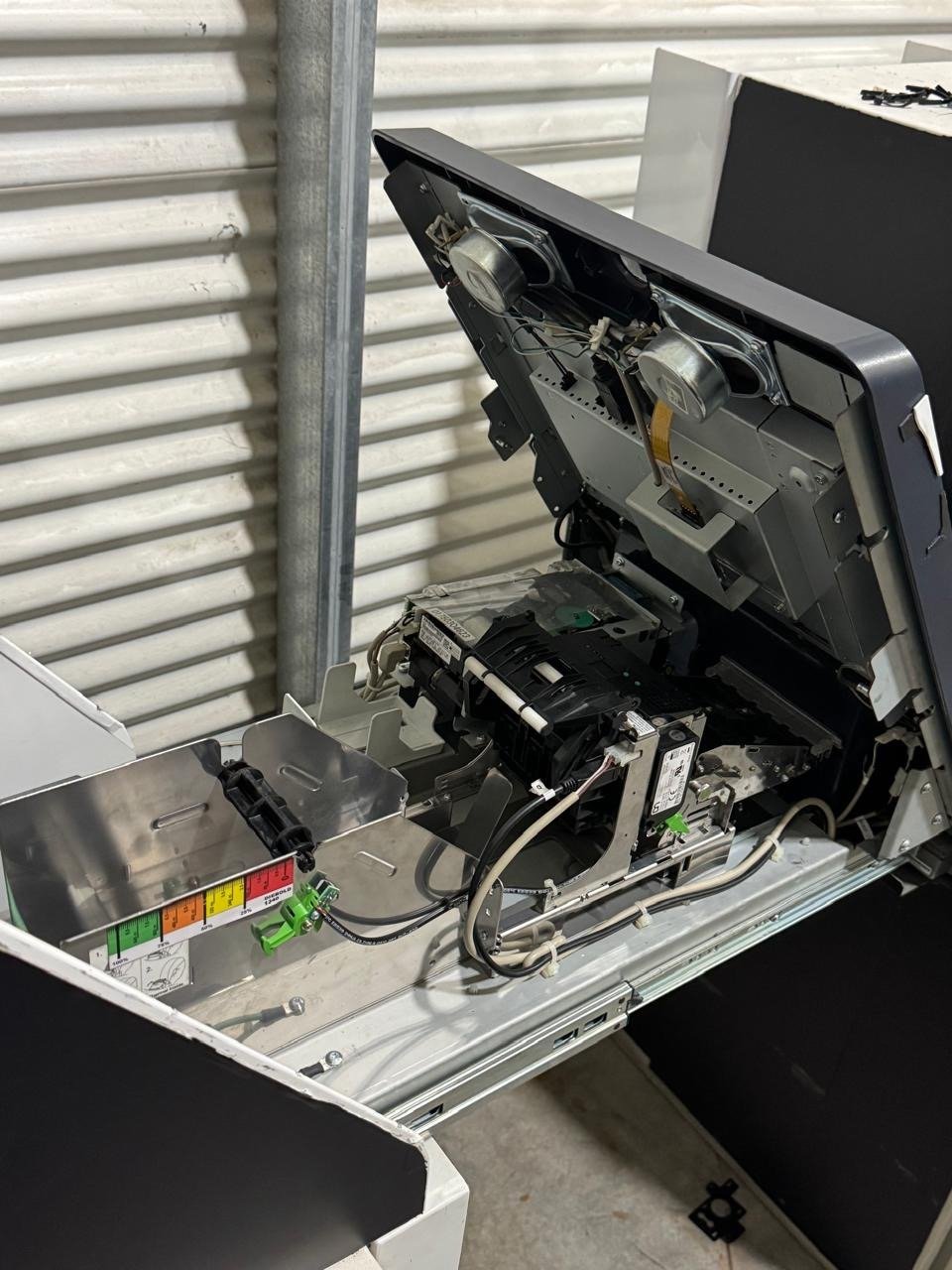 DN100-3 Diebold DN100 ATM Machine | Lobby Self-Service DN100